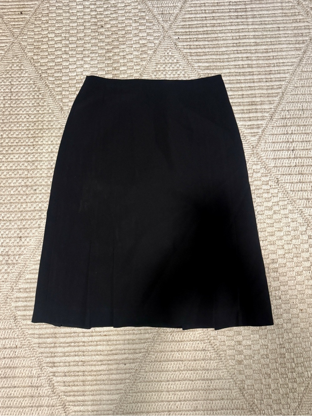 Ann Taylor Black A-Line Midi Skirt Size 2 Triacetate Blend